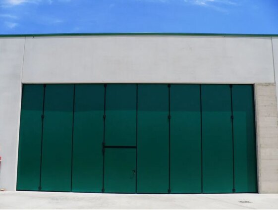 2c715279-333f-45ff-a7c9-cd7654d01d56