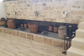 37f78cf9-03dd-44cc-8fff-36c7ffe112a0