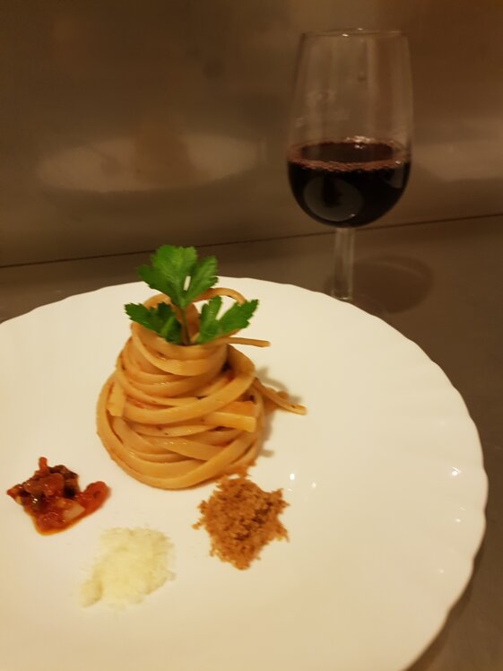 abfdb7fc-3021-4874-a598-8fe9101149bc