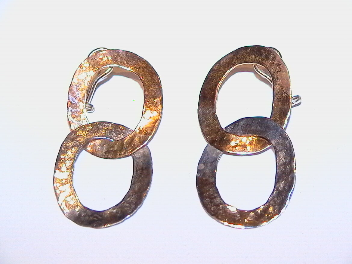 eyJpdCI6IiJ9