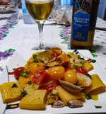 mezze-maniche-rigate-ai-frutti-di-mare