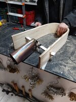 campana-con-collare-per-bovini