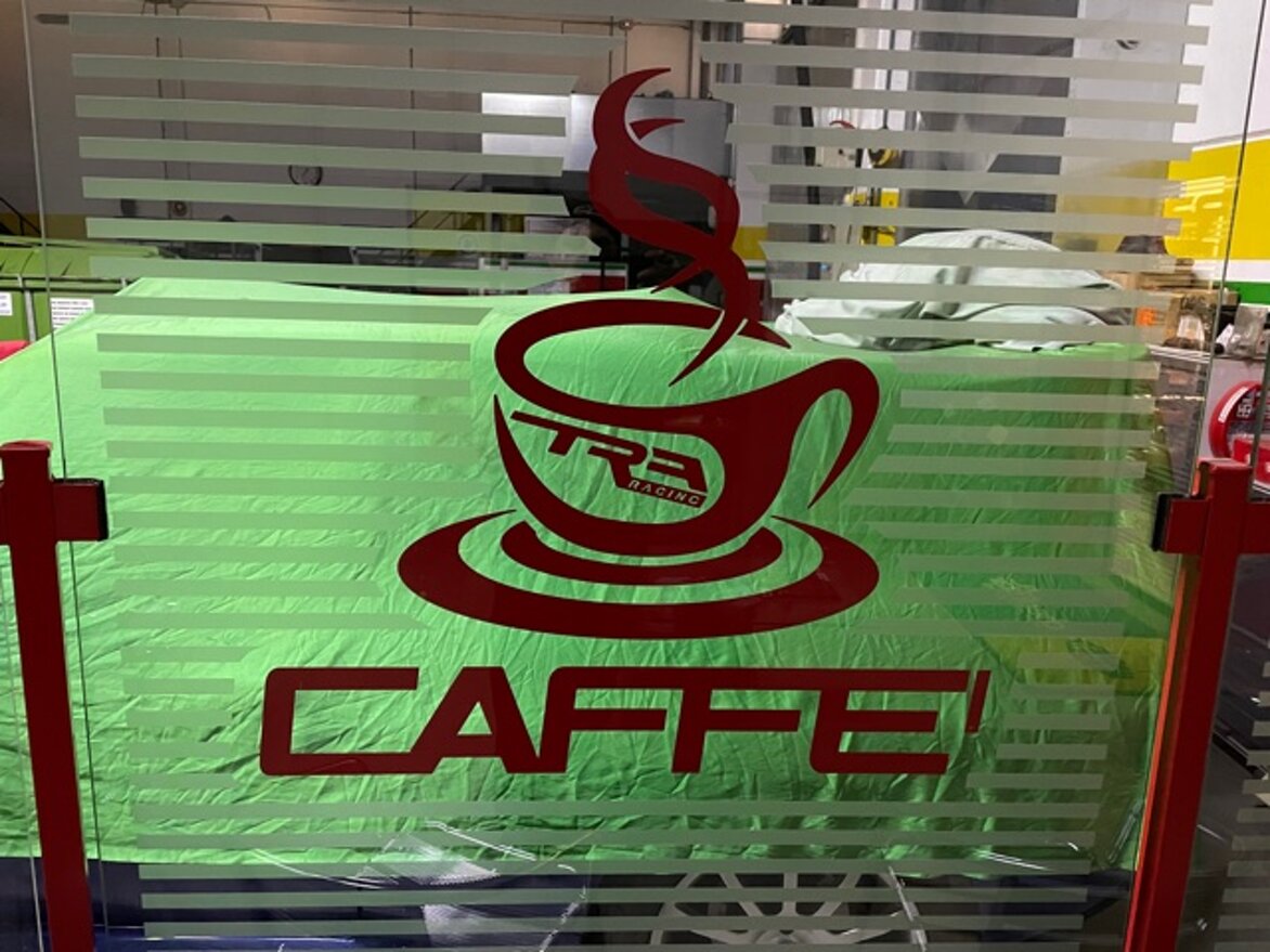 1ce2a84d-7891-4e11-8882-5d8b34f9e40c