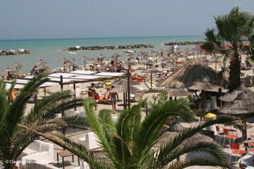 42d16a33-e362-40f6-b075-6b81a15de458 42d16a33-e362-40f6-b075-6b81a15de458