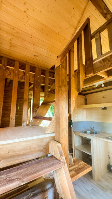 a5985aea-a394-4ee7-8971-57063343b590