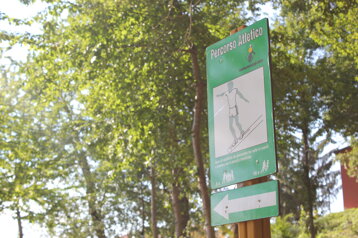 2c96d506-7f27-42d0-9054-793826649ce7 2c96d506-7f27-42d0-9054-793826649ce7