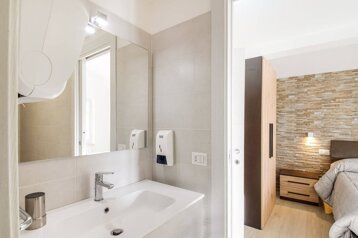 e30ca265-391e-400b-87c3-ce5d818ecb90