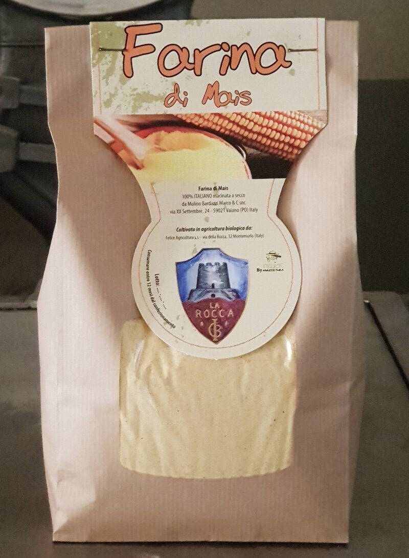 farina-di-mais-macinata-a-pietra