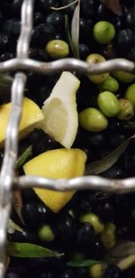 condimento-di-limoni-e-olive-bio