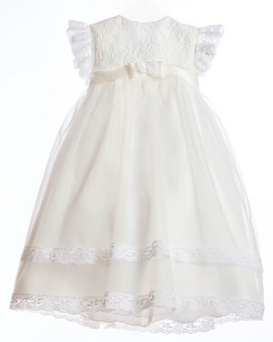 abito-da-battesimo-in-tulle-mano-seta-e-pizzo-chantilly-ricamato
