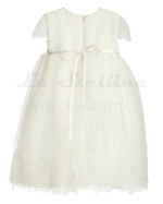 completo-giacchino-e-abito-da-battesimo-in-pizzo-chantilly-ricamato