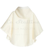 mantella-elegante-in-caldo-tessuto