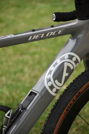 veloce grigio viola_1287.jpeg
