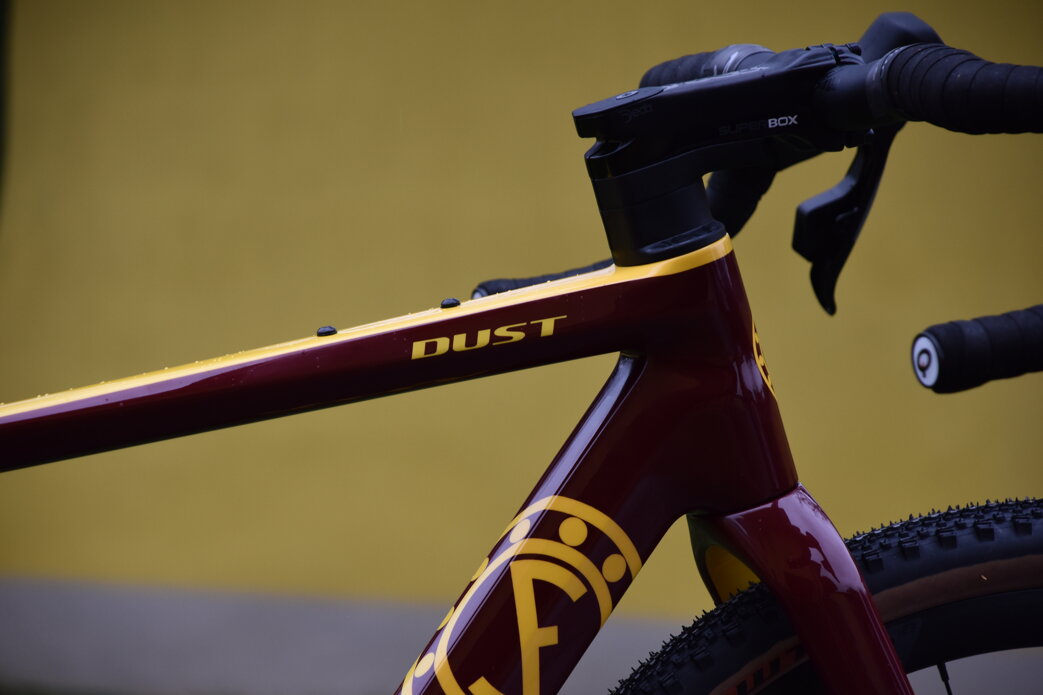 Jokfil Dust dettagli