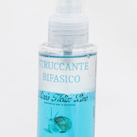 Struccante bifasico Prodotto a base di BIOTINA, ALOE, ESTRATO DI CAMOMILLA, E CETRIOLO, COLLAGENE VEGETALE