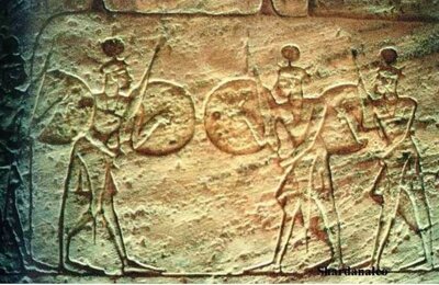 shardana qadesh muro ritaglio.jpeg