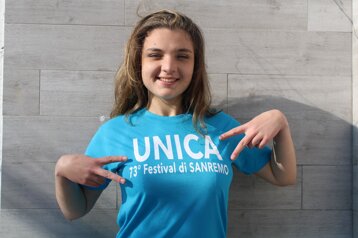 d9314f54-25e0-4056-9370-c320f33399d1 d9314f54-25e0-4056-9370-c320f33399d1