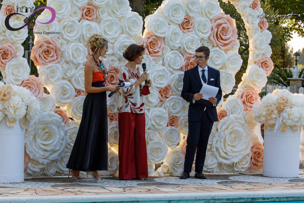 98cf529b-0f1e-4bc2-a30e-4e1279e2713e