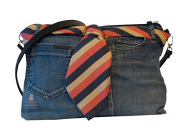 2dafecdb-9697-4734-821f-d147669cfabf