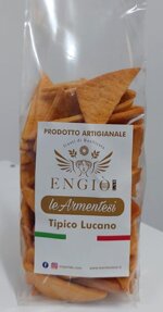 biscotti-salati-al-peperoncino