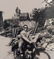 c7b5ea75-6cb7-46e5-ad1b-5d64e85adab4