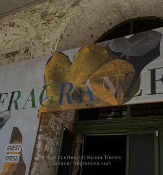 FRAGRANTICA by Nicola Thomis