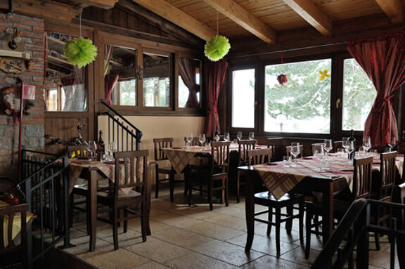 11a15f13-4dfe-4012-bcb1-a9e096b1eba1