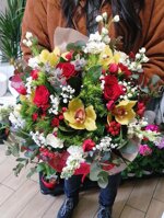 bouquet-rose-e-orchidee