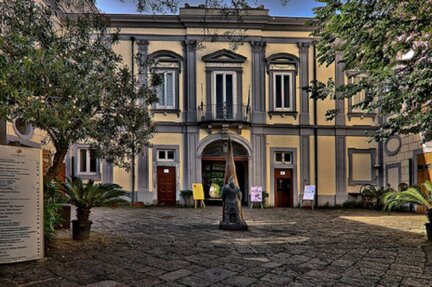 villa-bruno-696x463.jpeg villa-bruno-696x463.jpeg