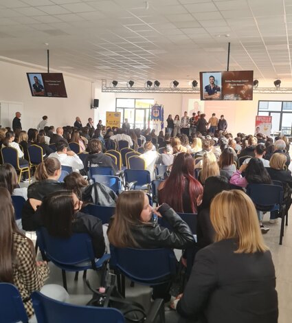 JTdCJTIyaXQlMjIlM0ElMjJhbHQlM0QlNUMlMjJMdWlnaSUyMFplbm8lMjBhbGwlRTIlODAlOTlldmVudG8lMjBQYXVzYSUyMENhZmYlQzMlQTglMjBjb250cm8lMjBpbCUyMEJ1bGxpc21vJTIwcHJvbW9zc28lMjBkYSUyMERhZ2FsJTIwQ3JlYXRpb25zJTIwQVBTJTJDJTIwcHJlc2VudGF0byUyMGRhJTIwRGFuaWVsYSUyMERlbCUyMFByZXRlJTIwY29tZSUyMFVmZmljaW8lMjBTdGFtcGElNUMlMjIlMjIlN0Q= JTdCJTIyaXQlMjIlM0ElMjJhbHQlM0QlNUMlMjJMdWlnaSUyMFplbm8lMjBhbGwlRTIlODAlOTlldmVudG8lMjBQYXVzYSUyMENhZmYlQzMlQTglMjBjb250cm8lMjBpbCUyMEJ1bGxpc21vJTIwcHJvbW9zc28lMjBkYSUyMERhZ2FsJTIwQ3JlYXRpb25zJTIwQVBTJTJDJTIwcHJlc2VudGF0byUyMGRhJTIwRGFuaWVsYSUyMERlbCUyMFByZXRlJTIwY29tZSUyMFVmZmljaW8lMjBTdGFtcGElNUMlMjIlMjIlN0Q=