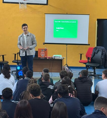 JTdCJTIyaXQlMjIlM0ElMjJhbHQlM0QlNUMlMjJMdWlnaSUyMFplbm8lMjBhbGwlRTIlODAlOTlldmVudG8lMjBQYXVzYSUyMENhZmYlQzMlQTglMjBjb250cm8lMjBpbCUyMEJ1bGxpc21vJTIwcHJvbW9zc28lMjBkYSUyMERhZ2FsJTIwQ3JlYXRpb25zJTIwQVBTJTJDJTIwcHJlc2VudGF0byUyMGRhJTIwRGFuaWVsYSUyMERlbCUyMFByZXRlJTIwY29tZSUyMFVmZmljaW8lMjBTdGFtcGElNUMlMjIlMjIlN0Q= JTdCJTIyaXQlMjIlM0ElMjJhbHQlM0QlNUMlMjJMdWlnaSUyMFplbm8lMjBhbGwlRTIlODAlOTlldmVudG8lMjBQYXVzYSUyMENhZmYlQzMlQTglMjBjb250cm8lMjBpbCUyMEJ1bGxpc21vJTIwcHJvbW9zc28lMjBkYSUyMERhZ2FsJTIwQ3JlYXRpb25zJTIwQVBTJTJDJTIwcHJlc2VudGF0byUyMGRhJTIwRGFuaWVsYSUyMERlbCUyMFByZXRlJTIwY29tZSUyMFVmZmljaW8lMjBTdGFtcGElNUMlMjIlMjIlN0Q=