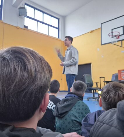 JTdCJTIyaXQlMjIlM0ElMjJhbHQlM0QlNUMlMjJMdWlnaSUyMFplbm8lMjBhbGwlRTIlODAlOTlldmVudG8lMjBQYXVzYSUyMENhZmYlQzMlQTglMjBjb250cm8lMjBpbCUyMEJ1bGxpc21vJTIwcHJvbW9zc28lMjBkYSUyMERhZ2FsJTIwQ3JlYXRpb25zJTIwQVBTJTJDJTIwcHJlc2VudGF0byUyMGRhJTIwRGFuaWVsYSUyMERlbCUyMFByZXRlJTIwY29tZSUyMFVmZmljaW8lMjBTdGFtcGElNUMlMjIlMjIlN0Q= JTdCJTIyaXQlMjIlM0ElMjJhbHQlM0QlNUMlMjJMdWlnaSUyMFplbm8lMjBhbGwlRTIlODAlOTlldmVudG8lMjBQYXVzYSUyMENhZmYlQzMlQTglMjBjb250cm8lMjBpbCUyMEJ1bGxpc21vJTIwcHJvbW9zc28lMjBkYSUyMERhZ2FsJTIwQ3JlYXRpb25zJTIwQVBTJTJDJTIwcHJlc2VudGF0byUyMGRhJTIwRGFuaWVsYSUyMERlbCUyMFByZXRlJTIwY29tZSUyMFVmZmljaW8lMjBTdGFtcGElNUMlMjIlMjIlN0Q=