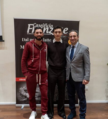 JTdCJTIyaXQlMjIlM0ElMjJhbHQlM0QlNUMlMjJMdWlnaSUyMFplbm8lMjBhbGwlRTIlODAlOTlldmVudG8lMjBQYXVzYSUyMENhZmYlQzMlQTglMjBjb250cm8lMjBpbCUyMEJ1bGxpc21vJTIwcHJvbW9zc28lMjBkYSUyMERhZ2FsJTIwQ3JlYXRpb25zJTIwQVBTJTJDJTIwcHJlc2VudGF0byUyMGRhJTIwRGFuaWVsYSUyMERlbCUyMFByZXRlJTIwY29tZSUyMFVmZmljaW8lMjBTdGFtcGElNUMlMjIlMjIlN0Q= JTdCJTIyaXQlMjIlM0ElMjJhbHQlM0QlNUMlMjJMdWlnaSUyMFplbm8lMjBhbGwlRTIlODAlOTlldmVudG8lMjBQYXVzYSUyMENhZmYlQzMlQTglMjBjb250cm8lMjBpbCUyMEJ1bGxpc21vJTIwcHJvbW9zc28lMjBkYSUyMERhZ2FsJTIwQ3JlYXRpb25zJTIwQVBTJTJDJTIwcHJlc2VudGF0byUyMGRhJTIwRGFuaWVsYSUyMERlbCUyMFByZXRlJTIwY29tZSUyMFVmZmljaW8lMjBTdGFtcGElNUMlMjIlMjIlN0Q=