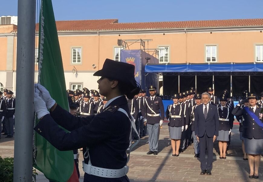 GIURAMENTO 233° CORSO ALLIEVI AGENTI DELLA POLIZIA DI STATO