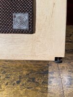 texas-1x12-cabinet-in-betulla-mogano-e-bubinga