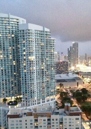 crea%20immagini%20di%20progetti%20%20nel%20%20hospitality%20di%20lusso.%20luminosi,%20hotel%20lusso,%20moderno%20minimal,%20dubai%20,%20hall%20interni%20stile%20versace.jpeg crea%20immagini%20di%20progetti%20%20nel%20%20hospitality%20di%20lusso.%20luminosi,%20hotel%20lusso,%20moderno%20minimal,%20dubai%20,%20hall%20interni%20stile%20versace.jpeg