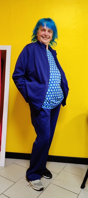 6f77471a-7d26-4e98-8482-93944a617821