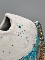 vaso-pesce-con-squame-oro-e-argento-ceramica-raku-20x17x8