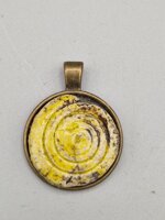 collana-con-ciondolo-in-ceramica-raku