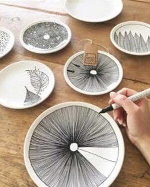 esempio di decorazione su ceramica