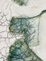 piatto-botanico-in-ceramica-raku-tracce-di-natura-diam17