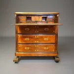 importante-cassettone-navale-del-1700