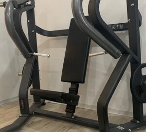 AM studio personal - chest press