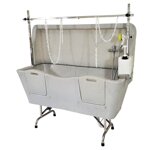 vasca-da-bagno-in-polietilene-piedini-in-acciaio-inox-con-protezione-antispruzzo