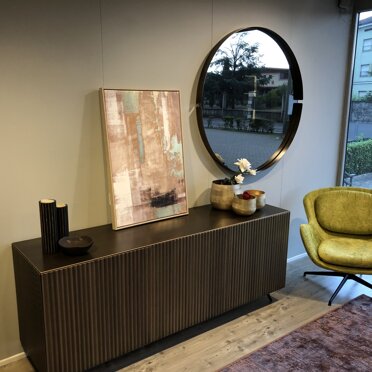 Madia ONDA 3 ante Finitura Legno effetto Ottone Spazzolato a Mano Madia ONDA 3 ante Finitura Legno effetto Ottone Spazzolato a Mano