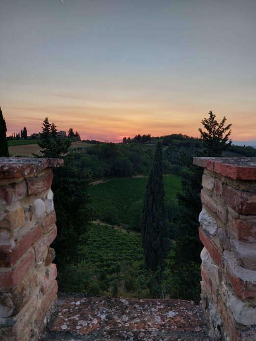 f04094a0-14a6-4e95-aa57-5ffe5d6cdfbc