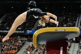 Telenovela Canonico - St 5 Ep 5 - conferenza post Partita della legalità