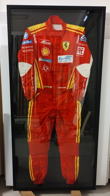 70f115b8-0e50-4f1f-849b-9b72d39333e1 70f115b8-0e50-4f1f-849b-9b72d39333e1