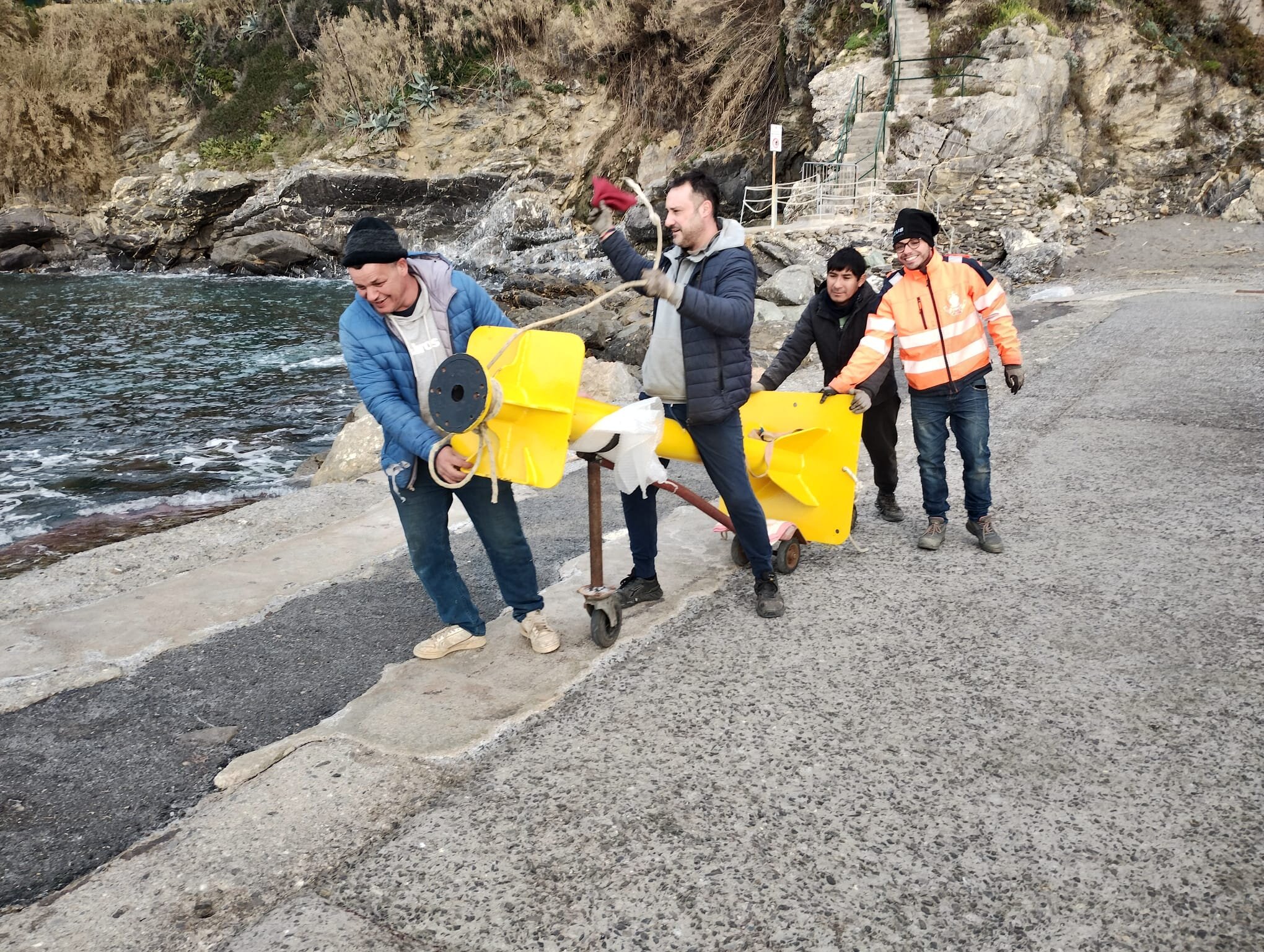palo-segnaletico-comune-di-sori-.jpeg