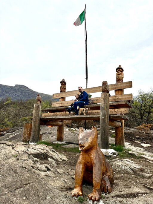 0bd90810-70e1-4bae-b821-9adf94234d98